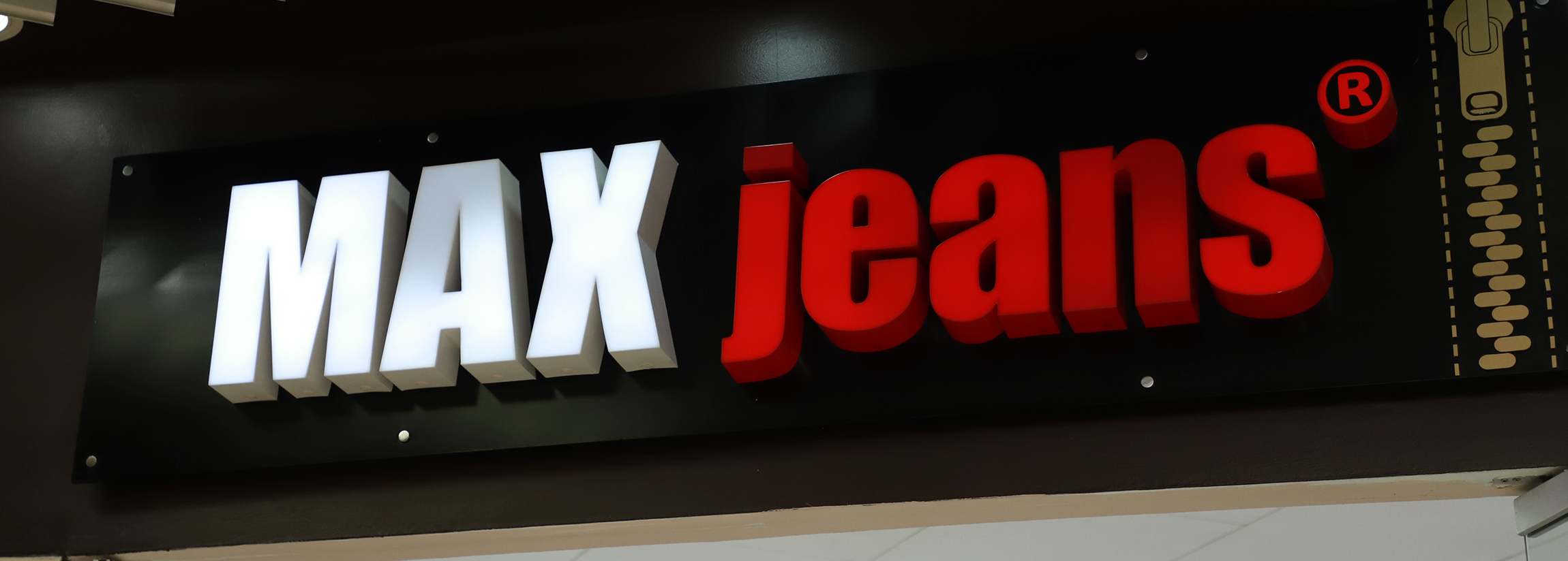MAX JEANS