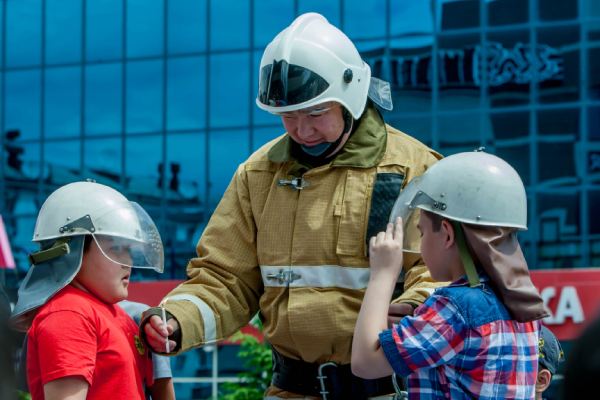 Малыши побывали пожарными, журналистами и даже балеринами | ТК "Император"