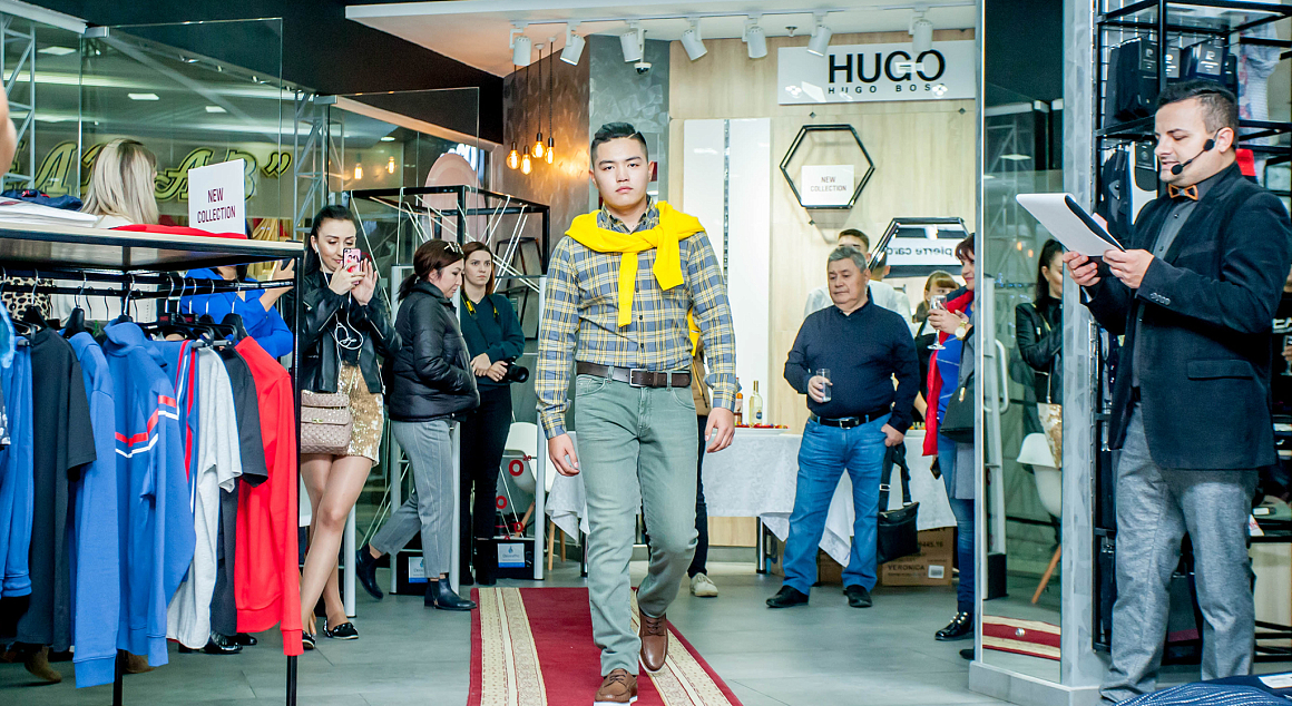 Модный показ мужской одежды в салоне BURO28 | Торговый комплекс "Император"